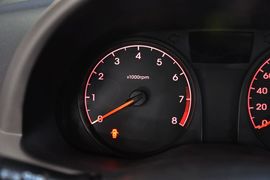 2014款现代瑞纳三厢1.4L