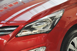 2014款现代瑞纳三厢1.4L