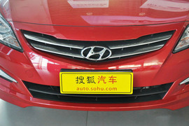 2014款现代瑞纳三厢1.4L