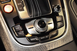 2013款奥迪SQ5