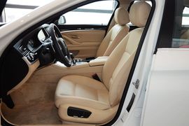 2014款宝马535Li领先型