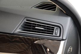 2014款宝马535Li领先型
