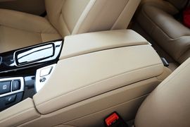 2014款宝马535Li领先型
