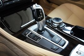 2014款宝马535Li领先型