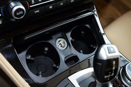 2014款宝马535Li领先型