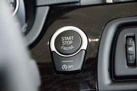 2014款宝马535Li领先型