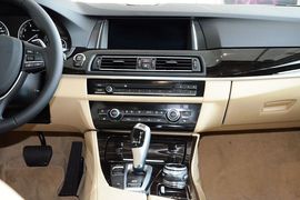 2014款宝马535Li领先型