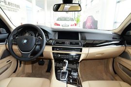 2014款宝马535Li领先型