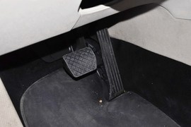 2014款斯柯达速派2.0TSI手自一体尊仕版