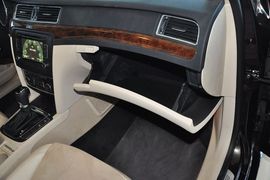 2014款斯柯达速派2.0TSI手自一体尊仕版