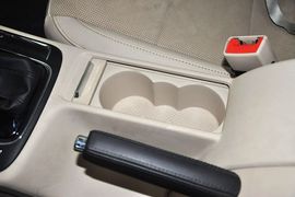 2014款斯柯达速派2.0TSI手自一体尊仕版
