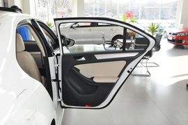 2014款大众速腾1.6L手动舒适型