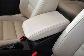 2014款大众速腾1.6L手动舒适型
