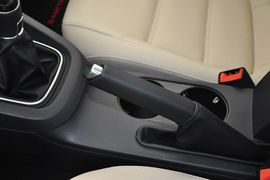 2014款大众速腾1.6L手动舒适型