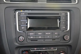 2014款大众速腾1.6L手动舒适型