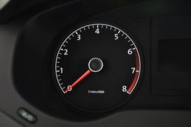 2014款大众速腾1.6L手动舒适型