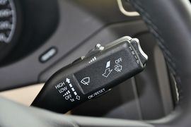 2014款大众速腾1.6L手动舒适型