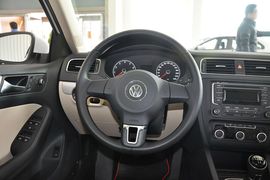 2014款大众速腾1.6L手动舒适型