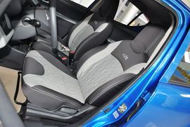 2013款铃木奥拓1.0L自动豪华型