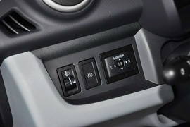 2013款铃木奥拓1.0L自动豪华型