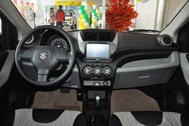 2013款铃木奥拓1.0L自动豪华型