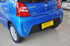 2013款铃木奥拓1.0L自动豪华型