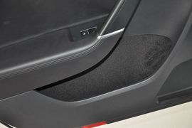 2013款大众迈腾1.8TSI
