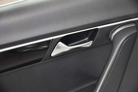 2013款大众迈腾1.8TSI