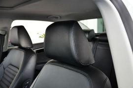 2013款大众迈腾1.8TSI