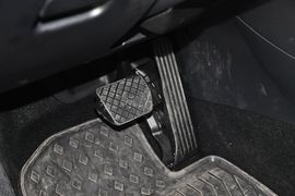 2013款大众迈腾1.8TSI