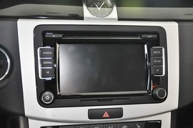 2013款大众迈腾1.8TSI