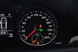 2013款大众迈腾1.8TSI