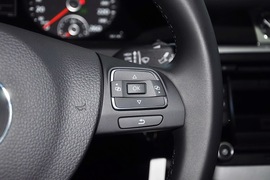 2013款大众迈腾1.8TSI