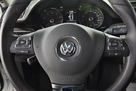 2013款大众迈腾1.8TSI