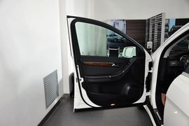 2011款奔驰R300L豪华型
