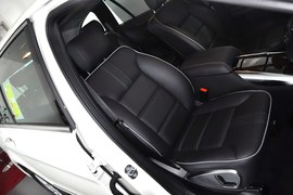 2011款奔驰R300L豪华型