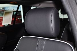 2011款奔驰R300L豪华型