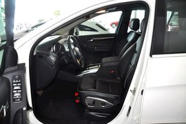 2011款奔驰R300L豪华型