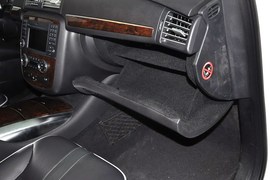 2011款奔驰R300L豪华型