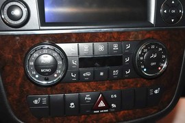 2011款奔驰R300L豪华型