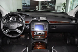 2011款奔驰R300L豪华型