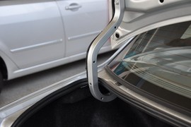 2012款海马海福星1.3L手动豪华型