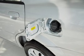 2012款海马海福星1.3L手动豪华型