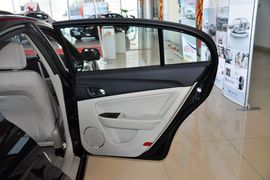 2013款奔腾B50