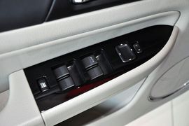 2013款奔腾B50