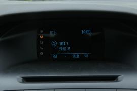 2017款福特福克斯三厢