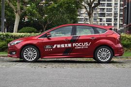 2017款福特福克斯两厢