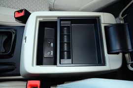 2013款奔腾B50