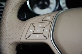 2012款奔驰CLS300