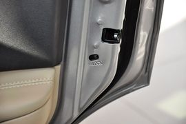 2012款日产逍客2.0XV